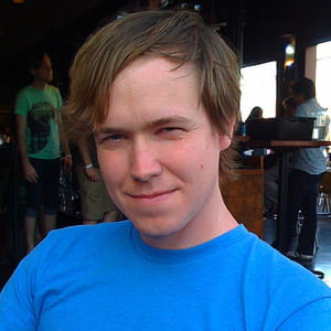 aaron sittig était responsable de la conception.