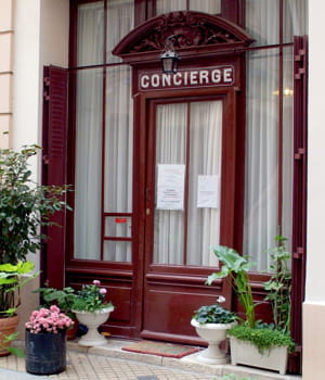 les loges de gardien sont des logements décotés parce qu'ils sont situés au