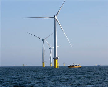 les danois ont surclassé depuis peu le célèbre parc éolien offshore anglais