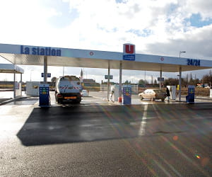 le prix du gazole dans les stations système u a baissé de 2,14% en 2009.