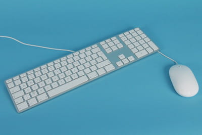 le clavier est ultra-plat