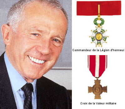 françois pinault est un des rares patrons à pouvoir arborer une médaille