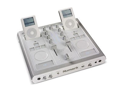 une table de mixage pour deux ipod avec une belle quantité de fonctionnalités.