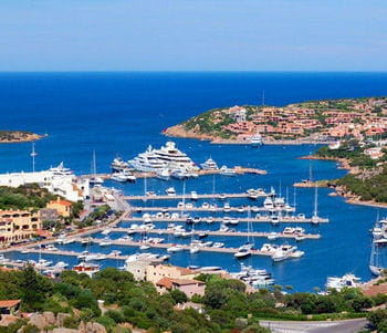 le port de porto cervo.