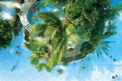 l'aqua mondo est au cœur du concept center parcs.