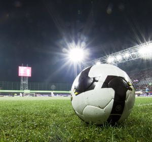 parler ballon rond avec ses collègues peut aider à marquer des points.