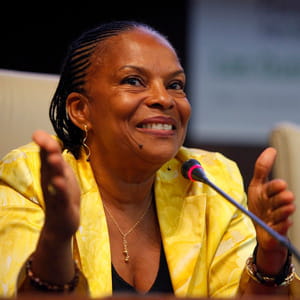 christiane taubira ne profite pas de l'appartement mis à sa disposition.