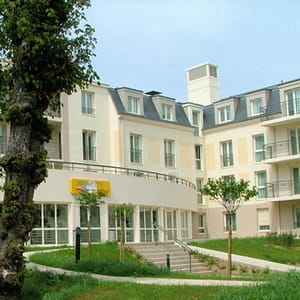 les dispositifs fiscaux comme l'amendement scellier dopent l'offre du secteur.