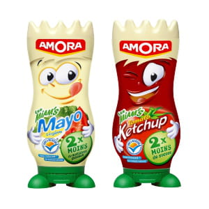 avec ces flacons au look rigolo, amora cible les 4-12 ans.