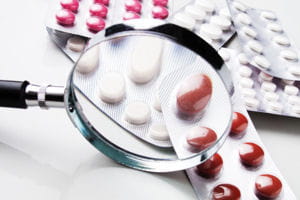 il est produit par les laboratoires pfizer.