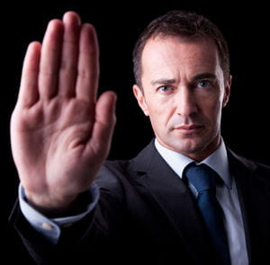 ne vous laissez pas étouffer par quelques arguments.