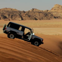 auto escape propose des voitures à louer dans 125 pays.