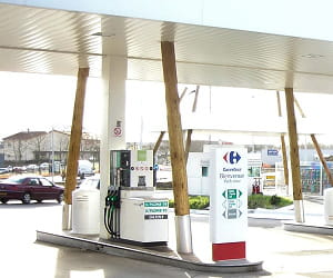 le prix du gazole dans les stations carrefour a baissé de 2,69% en 2009.