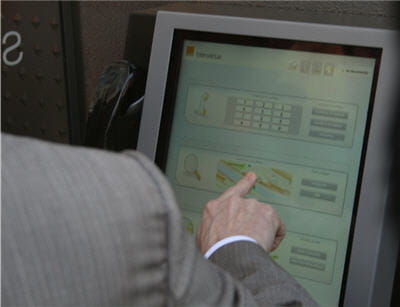 la borne n'est pas sans rappeler les machines de la sncf
