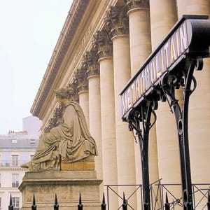 le palais brogniart, à paris.