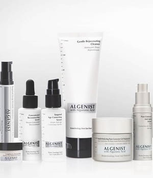 les actifs des produits de beauté algenist régénèrent la peau et maintiennent