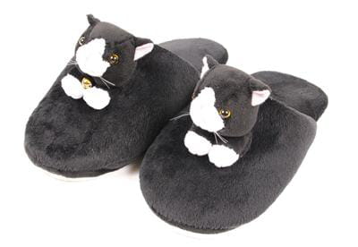 des chaussons pas vraiment discrets mais on espère confortables.