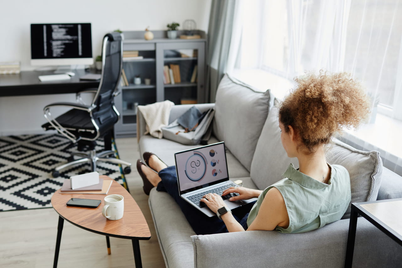 Un employeur peut-il refuser le retour au bureau d'un salarié en 100% télétravail ? Un avocat nous répond