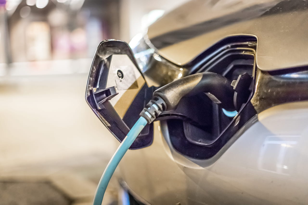 Renault repasse dans le vert au premier semestre 2026 avec un chiffre d'affaires en hausse de 9,5%, atteignant 30,25 milliards d'euros