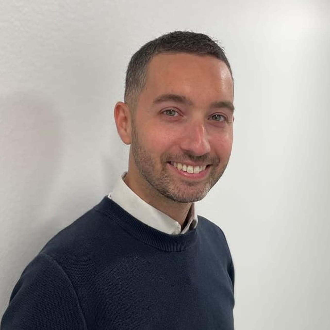 Arrêtez de contacter plus, commencez à contacter juste !