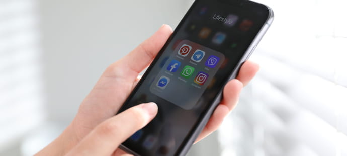 Meta face &agrave; un proc&egrave;s f&eacute;d&eacute;ral &agrave; Oakland sur les effets addictifs pr&eacute;sum&eacute;s de ses r&eacute;seaux sociaux pour les mineurs