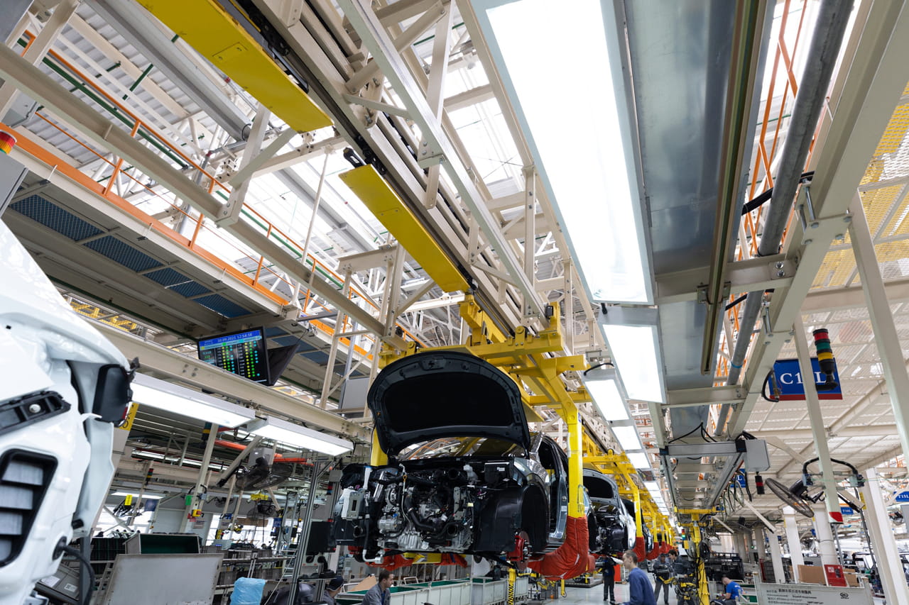 Volkswagen envisage jusqu'à 100 000 suppressions d'emplois dans le monde d'ici à 2030