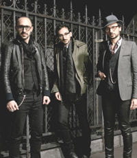 les trois frères elicha, fondateurs de the kooples, sont les fils du créateur de