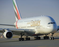 un a380 d'emirates. 