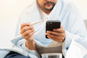 Arr&ecirc;t maladie&nbsp;: pourquoi votre employeur devrait se m&eacute;fier avant de vous envoyer un simple SMS