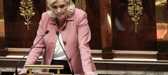 Marine Le Pen cible la strat&eacute;gie &eacute;nerg&eacute;tique du gouvernement Bayrou