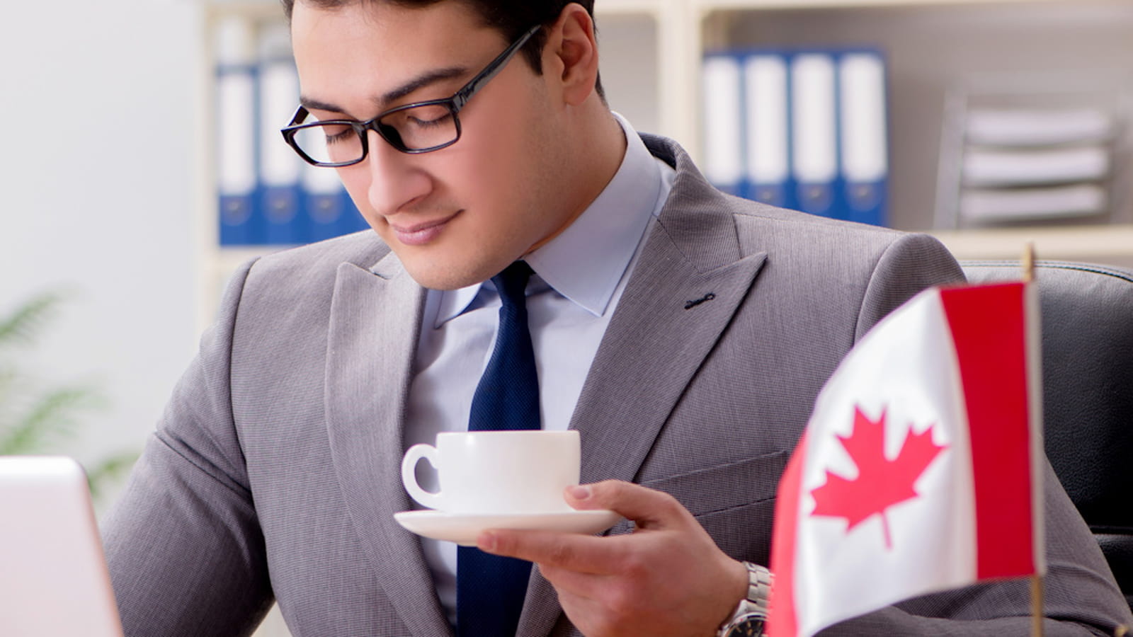 S’expatrier si nécessaire