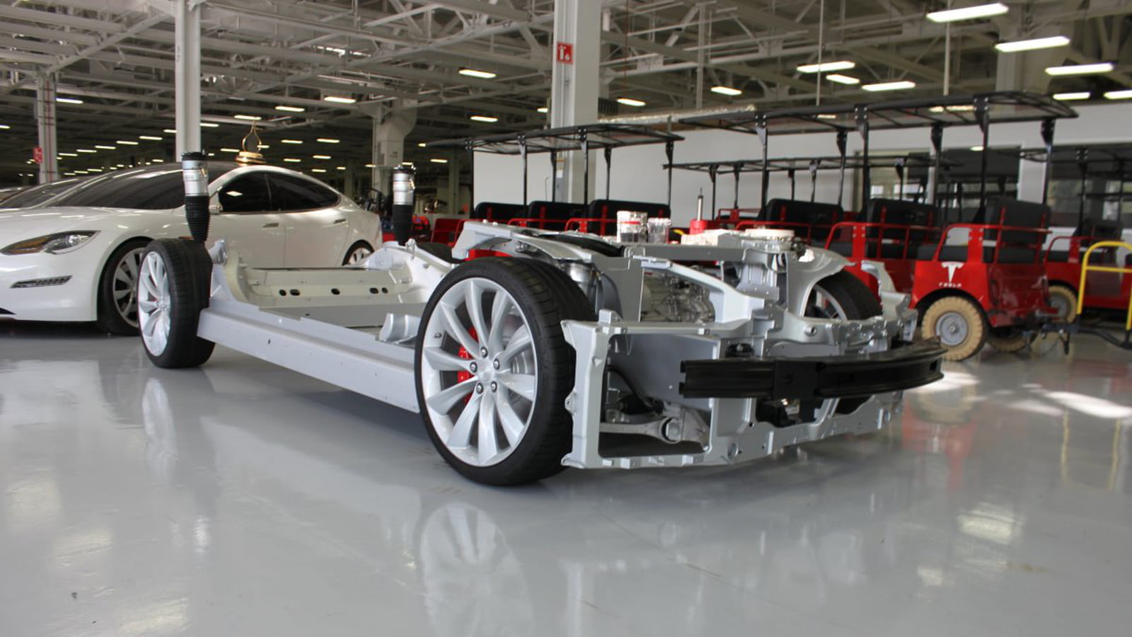 Voiture sans carrosserie