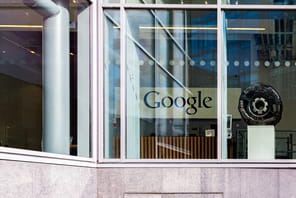 Google affiche pour la premi&egrave;re fois de son histoire un flux de tr&eacute;sorerie disponible n&eacute;gatif