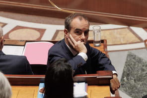 Le Parti socialiste maintient sa motion de rejet sur le budget 2027