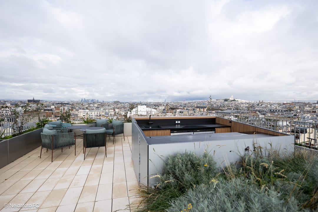 5 Point Rooftop Le rooftop, l'un des points forts du bâtiment