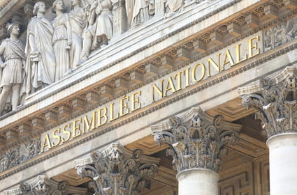 IA et droits d'auteur&nbsp;: l'Alliance de la presse et 20&nbsp;000&nbsp;signataires demandent l'examen de la loi "Darcos"