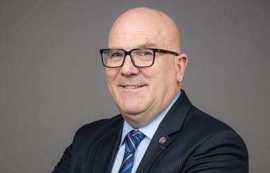 Bruno Bonnell (France 2030) : "France 2030 n'observe pas de baisse d'intérêt des investisseurs étrangers pour la France"