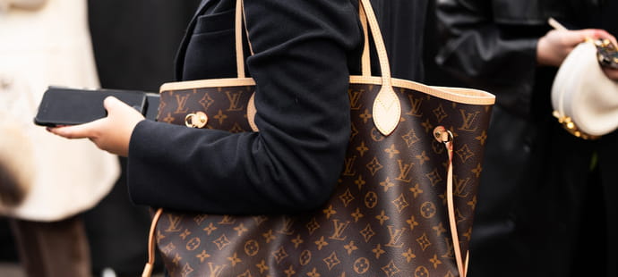 Bernard Arnault publie une lettre de col&egrave;re sur X apr&egrave;s une s&eacute;rie d'enqu&ecirc;tes du Monde sur LVMH