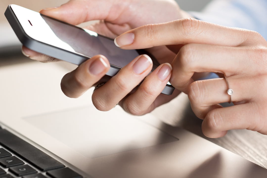 "Comment faire pour avoir un nouveau téléphone dans cette entreprise