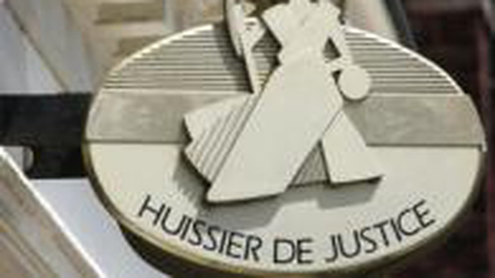 Taxe sur les actes d'huissiers