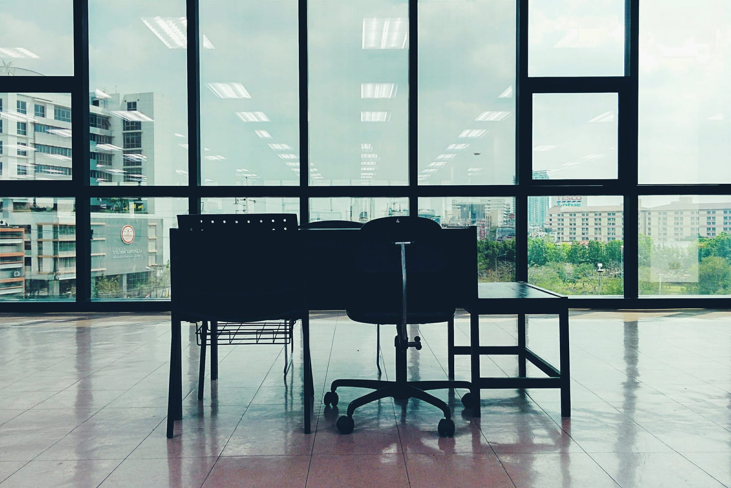 Le nombre d'emplois vacants dans le secteur privé recule de 3% au deuxième trimestre