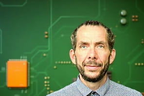 Semi-conducteurs et souveraineté numérique : pourquoi la réindustrialisation française est cruciale pour l'innovation