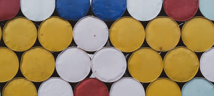Les prix du p&eacute;trole chutent apr&egrave;s deux nuits sans frappes entre les Etats-Unis et l'Iran