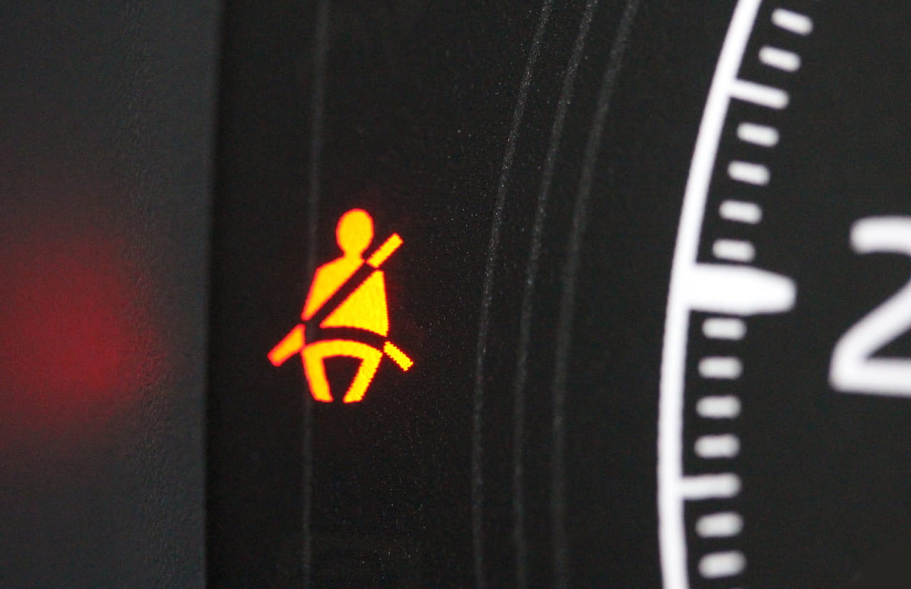 Voici le cas où le code de la route autorise à rouler sans ceinture