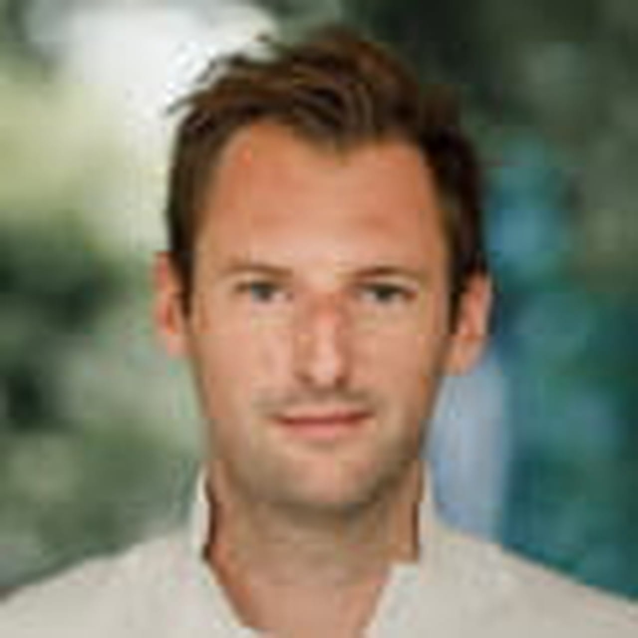 Noël 2025 : la seconde main, nouvel allié stratégique des marques de mode premium et luxe