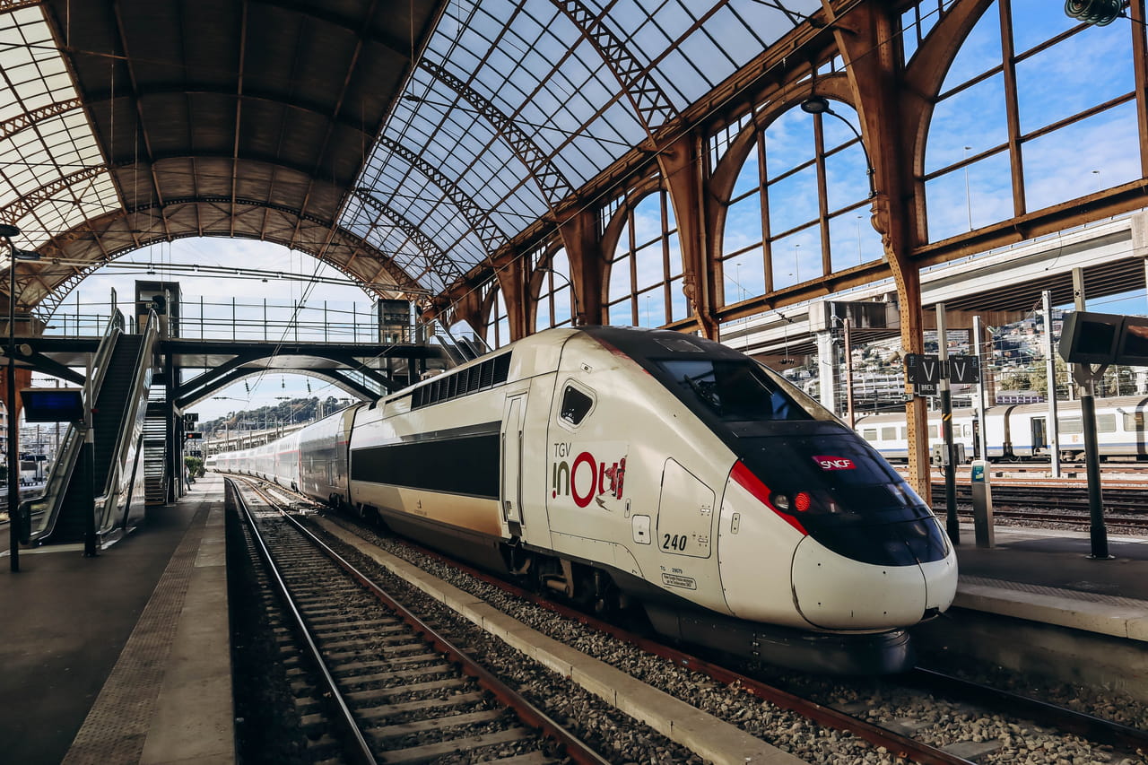 Jean Castex annonce le départ de Christophe Fanichet de la présidence de SNCF Voyageurs et modifie la gouvernance de la filiale