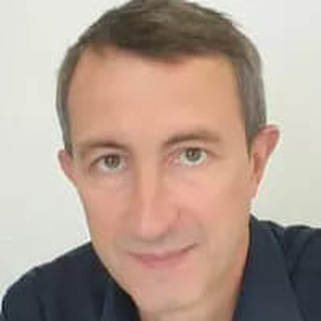 Réparer la boussole collective : pour une opinion publique vraiment publique