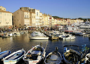 le vieux port de saint-tropez.