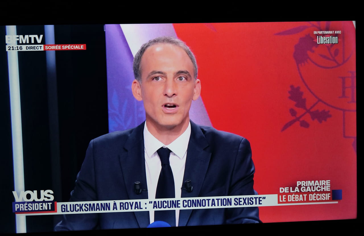 Le camp de Raphaël Glucksmann rejette la proposition de coalition de Gabriel Attal