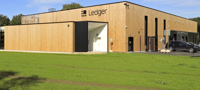 Ledger, l'empire crypto qui se r&ecirc;ve Apple